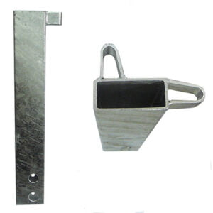 Pillars 80 x 33 - Rear right – side eye