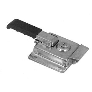 Embedded compet lockable for freezing boxes