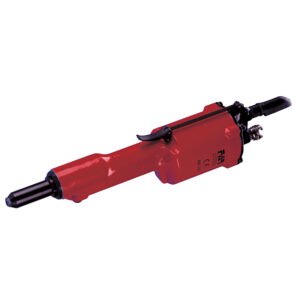 Pneumatic-hydraulic rivet gun with intake - RAC 230
